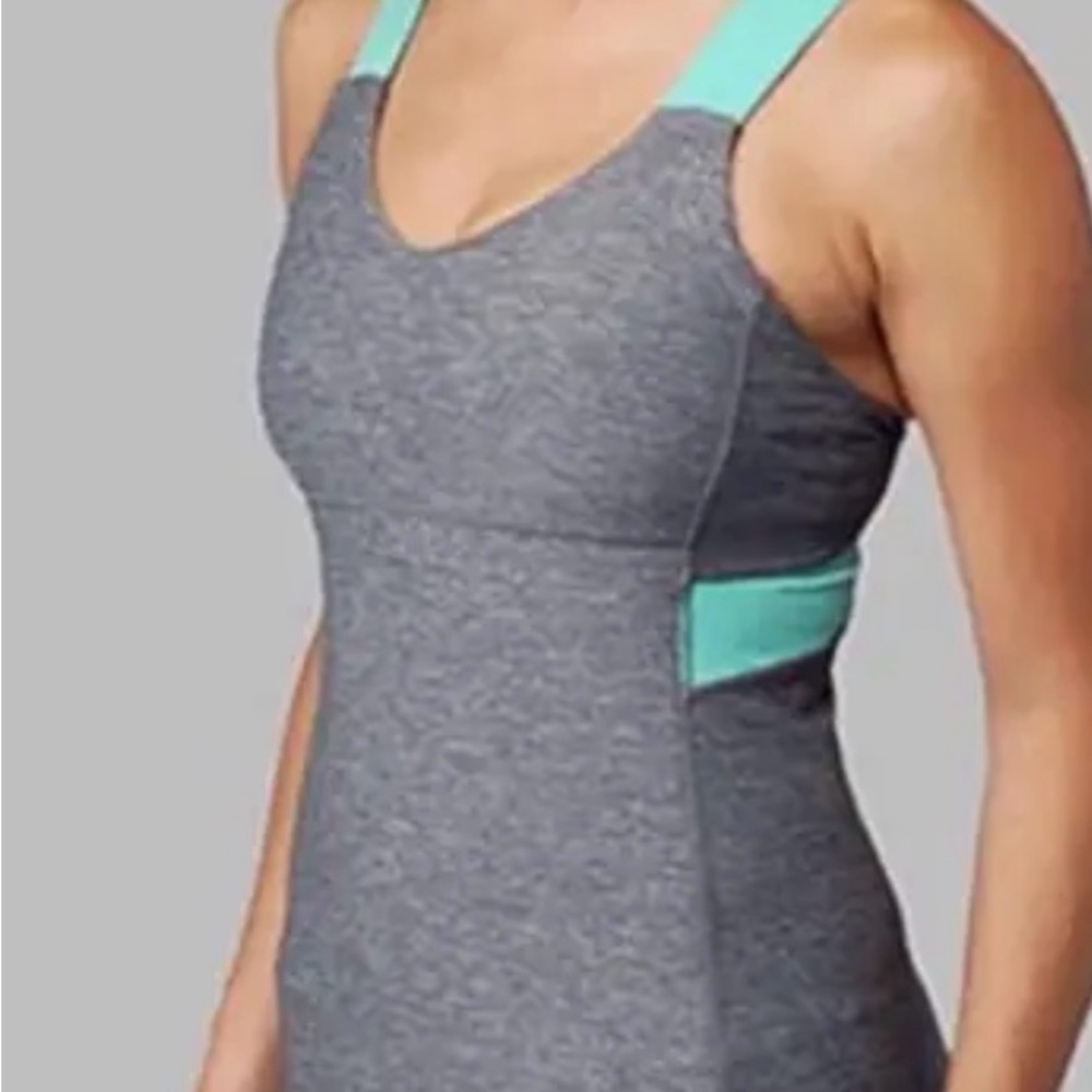 lululemon athletica Push your limits tank top in Gray with Teal straps size 4
